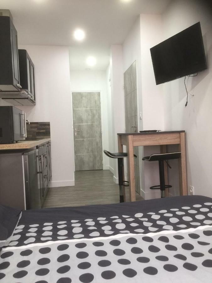 Le Studio De Moliere Montluçon المظهر الخارجي الصورة